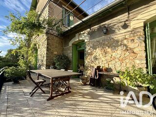  Maison à vendre 10 pièces 199 m²