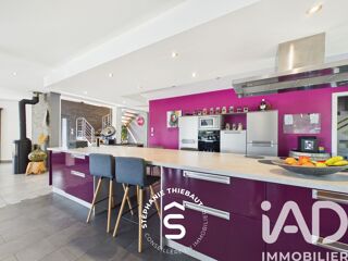  Maison � vendre 10 pi�ces 325 m�