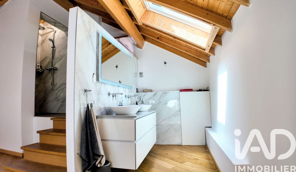 à vendre  Maison La Tour-en-Jarez (42580)