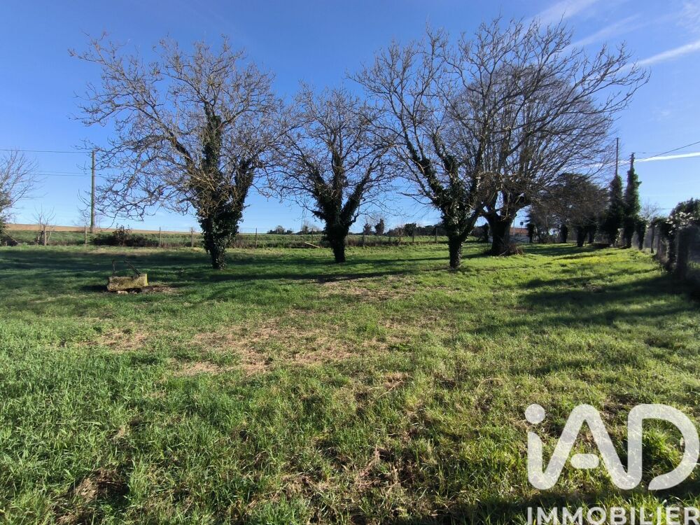 Vente Terrain Vente Terrain à bâtir 1 220 m&sup2; Montamisé