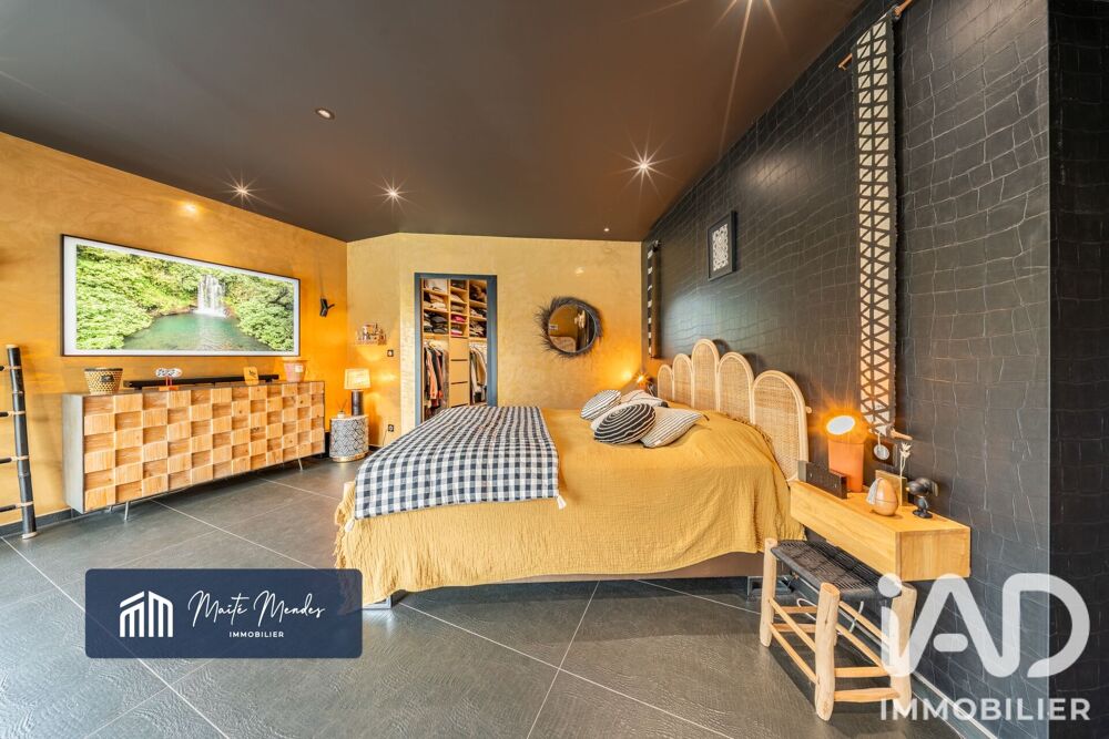 à vendre  Maison Saint-Marcellin-en-Forez (42680)
