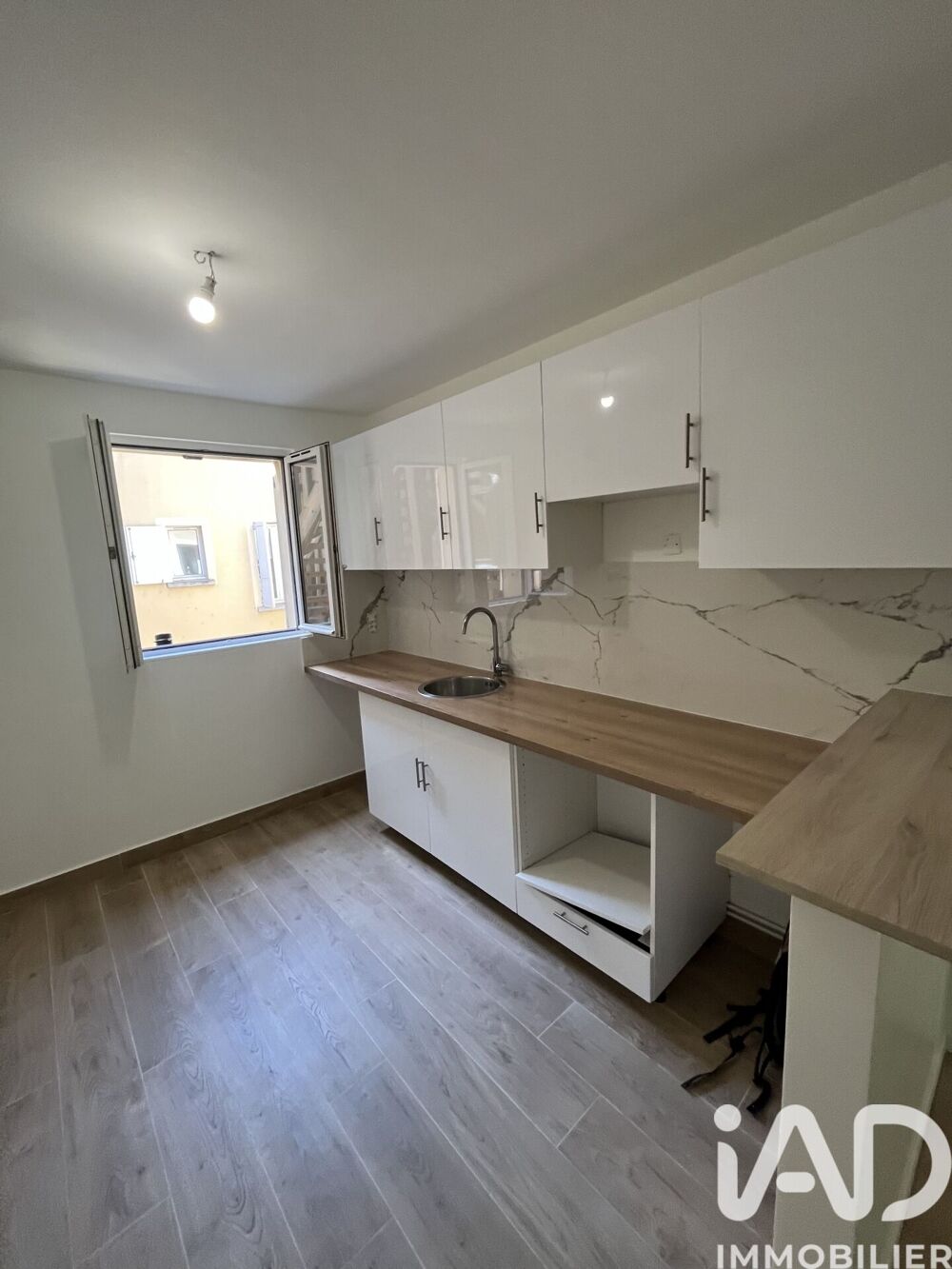 location Appartement - 2 pièce(s) - 58 m² Provins (77160)