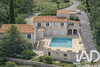  Maison à vendre 12 pièces 360 m²