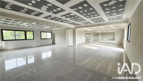  Vente Boutique/Local commercial 554 m&sup2; 