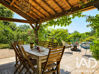  Maison à vendre 8 pièces 197 m²
