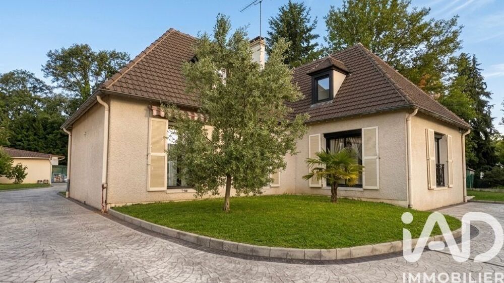 Maison 7 pièces 165 m² · à Montfermeil · 165 m² · 615 000 €