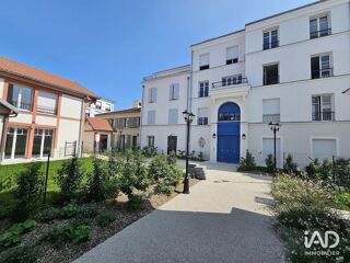  Appartement à louer 2 pièces 33 m²