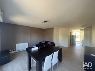  Appartement à louer 3 pièces 73 m²
