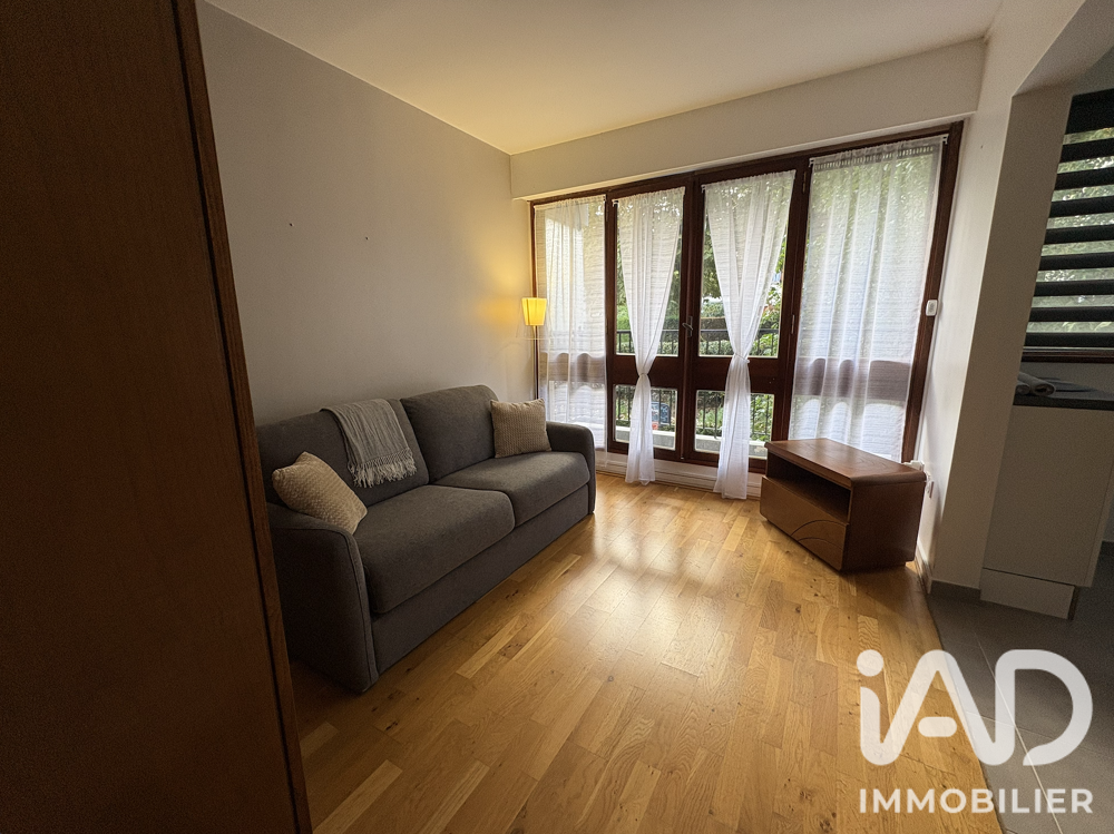 Location Appartement Location Studio 1 pièce Le chesnay