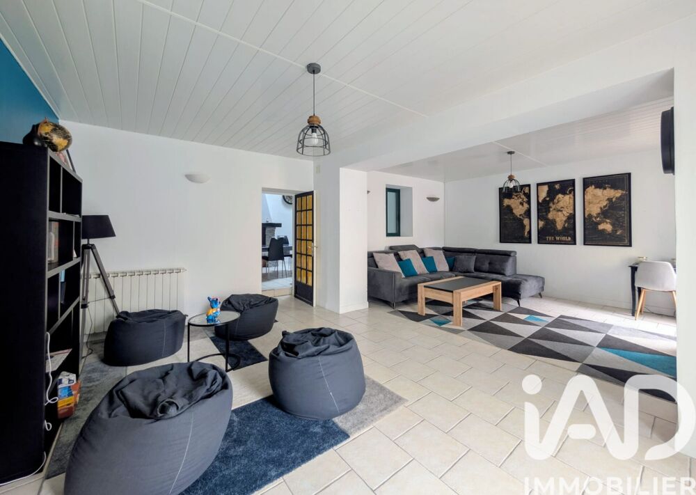 Vente Maison Vente Maison traditionnelle 5 pièces Ciré-d'aunis