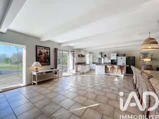  Maison à vendre 13 pièces 460 m²