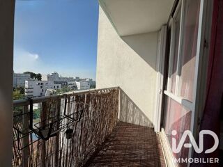  Appartement à louer 5 pièces 90 m²
