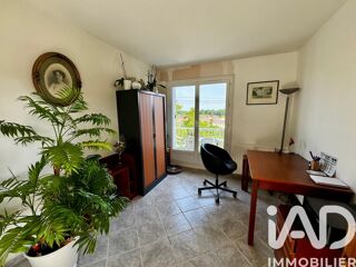  Appartement à louer 4 pièces 82 m²