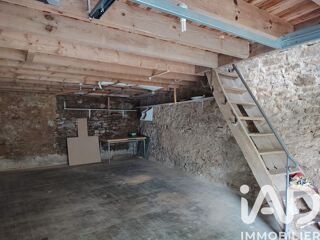  Parking / Garage à vendre 84 m²