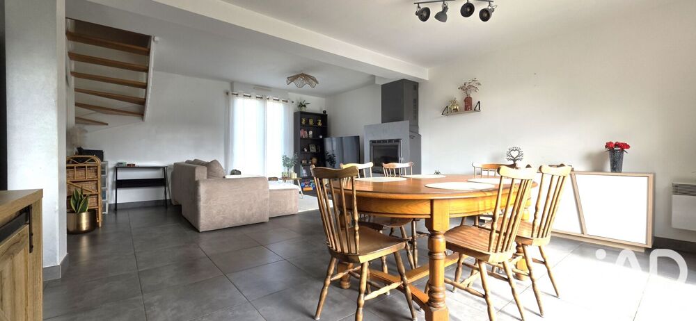 Vente Maison Vente Maison/villa 5 pièces Saint-sauveur-des-landes