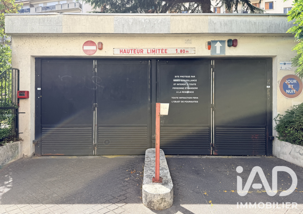 Vente Parking/Garage Vente Parking 10 m&sup2; Paris 12