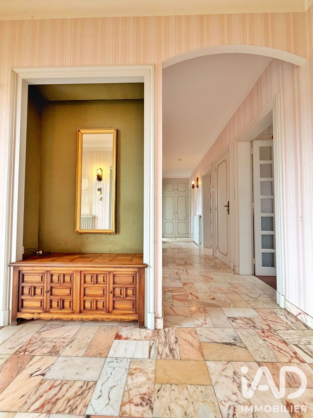Vente Maison Vente Maison traditionnelle 8 pièces Bizanos