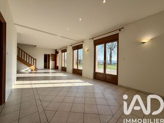  Maison à vendre 8 pièces 231 m²