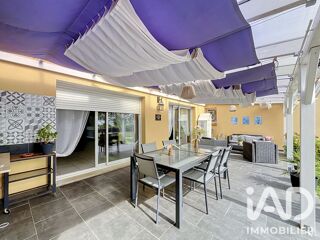  Maison à vendre 8 pièces 242 m²