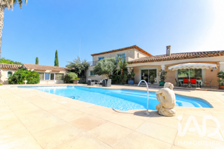  Maison à vendre 8 pièces 264 m²