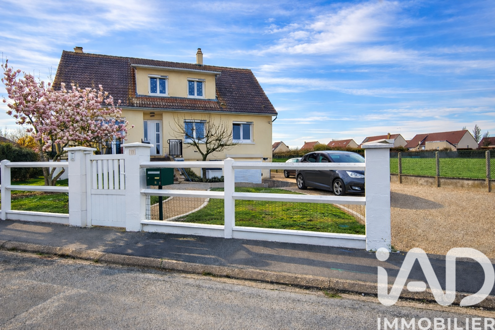 Vente Maison Vente Maison traditionnelle 7 pièces Digny