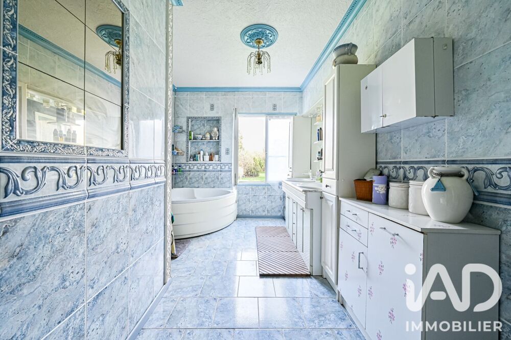 à vendre  Maison Val-de-Reuil (27100)