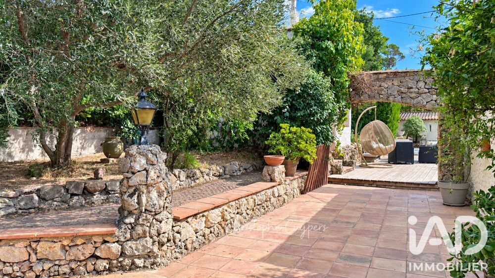 Vente Maison Vente Maison/villa 5 pièces Fréjus