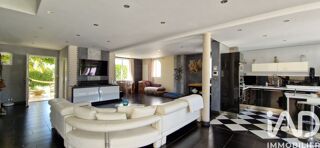  Maison à vendre 7 pièces 240 m²