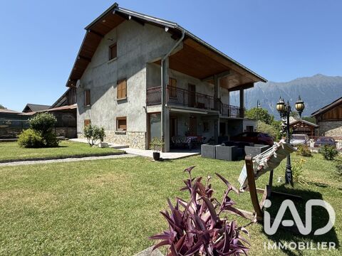   Vente Maison/villa 5 pièces Maison - 5 pièce(s) - 216 m²