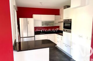  Appartement � vendre 3 pi�ces 77 m�