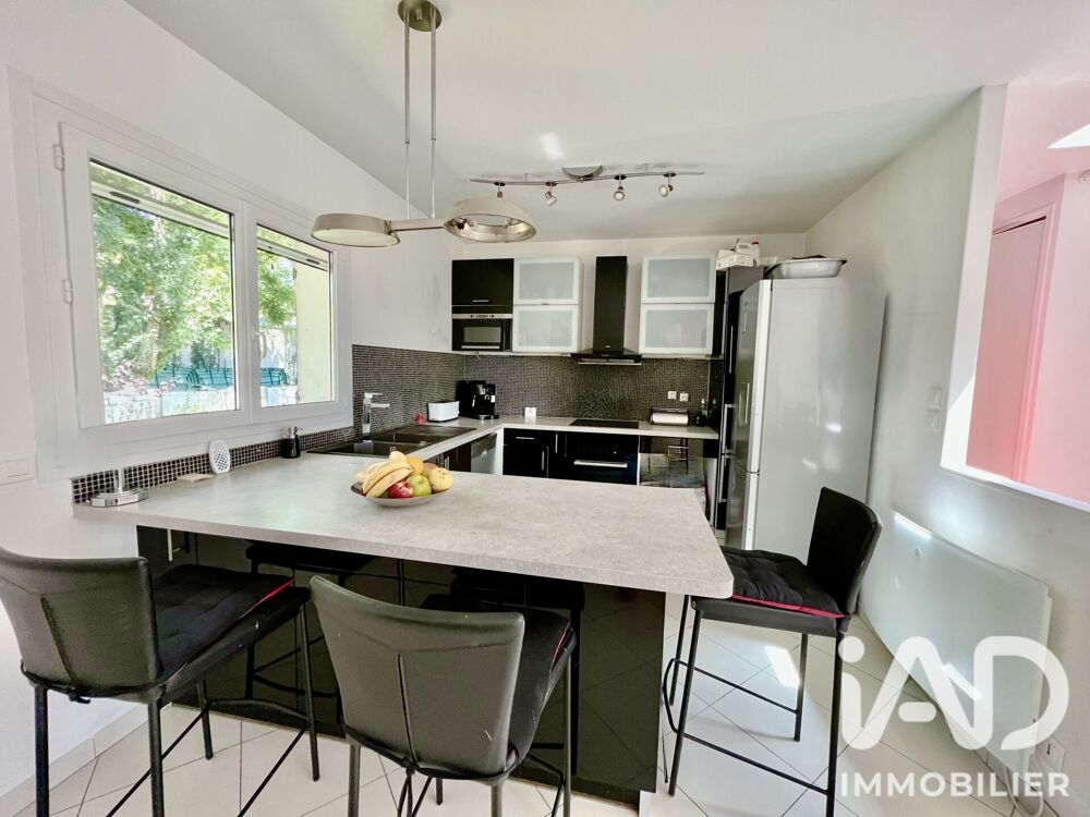 Vente Maison Vente Maison traditionnelle 8 pièces Corbeil-essonnes