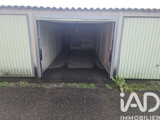  Immeuble à vendre 1240 m²