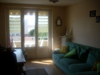  Appartement à louer 3 pièces 55 m²