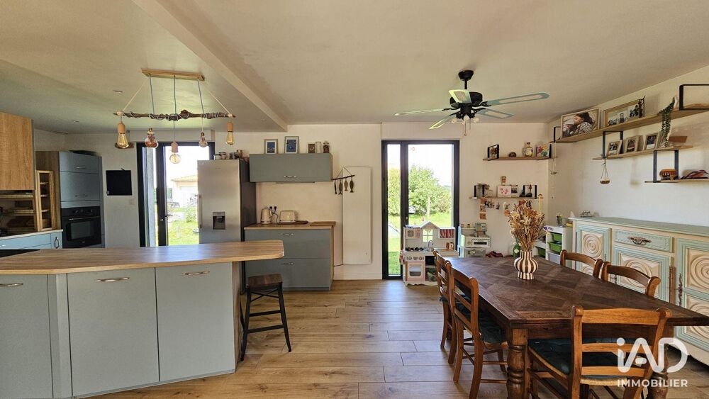 vente Maison - 6 pièce(s) - 169 m² Saint-Colomban (44310)