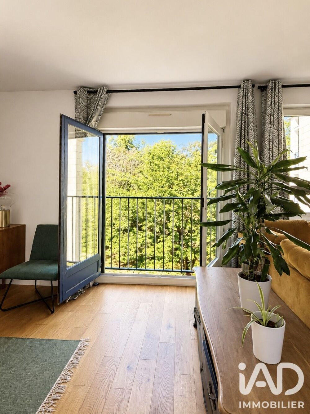 vente Appartement - 5 pièce(s) - 104 m² Louveciennes (78430)