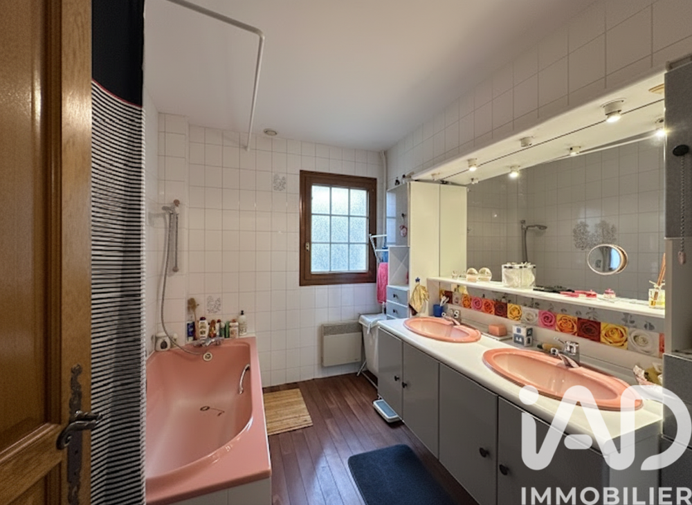 Vente Maison Vente Maison traditionnelle 5 pièces Saint-martin-du-tertre