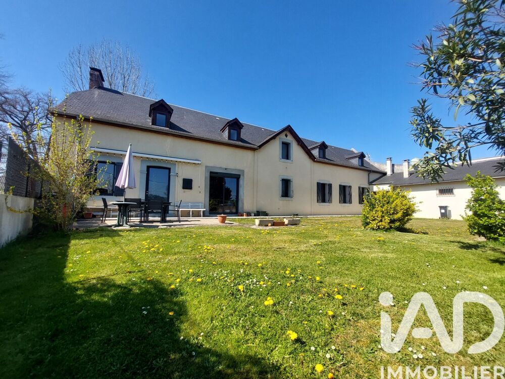 Maison 7 pièces 242 m² · à Oléac-Dessus · 242 m² · 322 000 €
