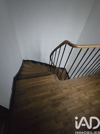  Immeuble � vendre 575 m�