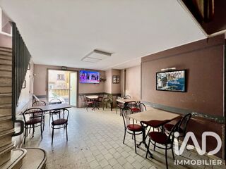  Immeuble à vendre 251 m²