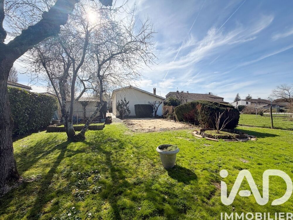 Maison 5 pièces 105 m² · à Saint-Seurin-sur-l'Isle · 105 m² · 129 000 €