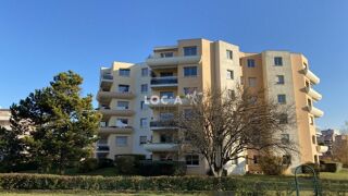  Appartement à louer 3 pièces 76 m²