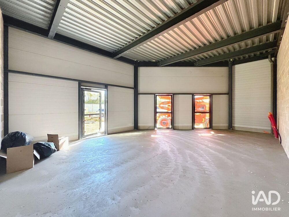   Location Bureaux 26 m&sup2; Saint-pierre-du-perray