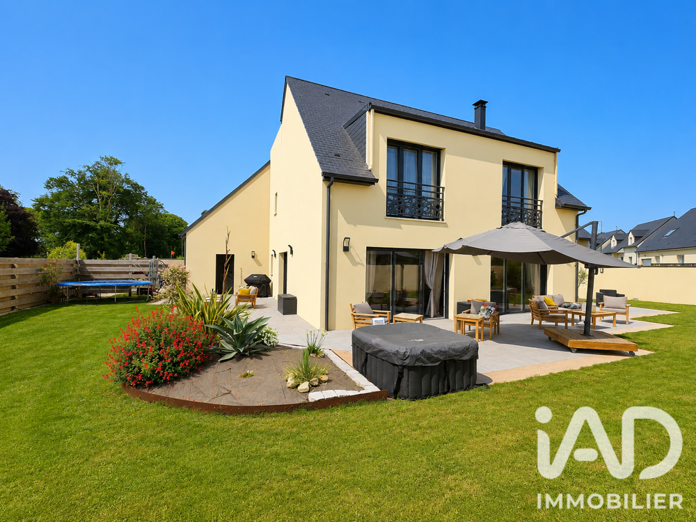 Maison 5 pièces 197 m² · à Asnelles · 197 m² · 615 000 €