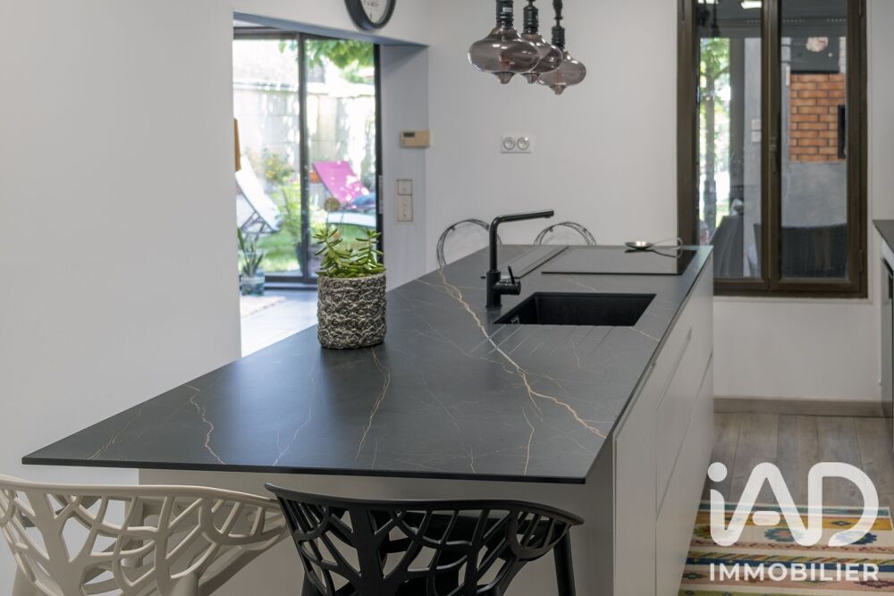 à vendre  Maison Saint-Denis-de-Pile (33910)