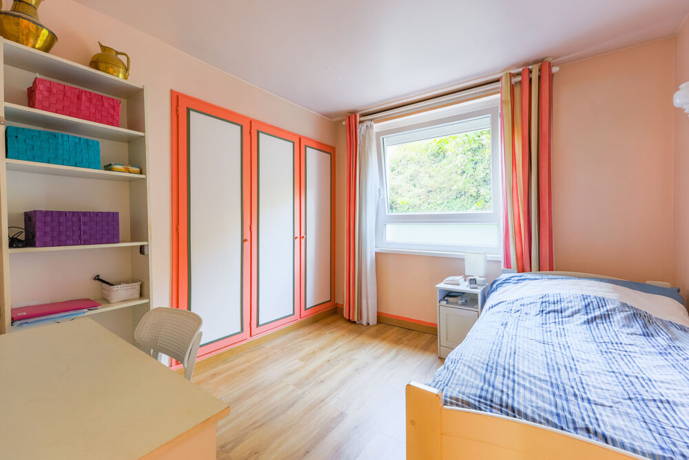 Vente Appartement Suresnes - 4 pièces 85 m² - 3 ch. - Jardin - Vue Eiffel Suresnes