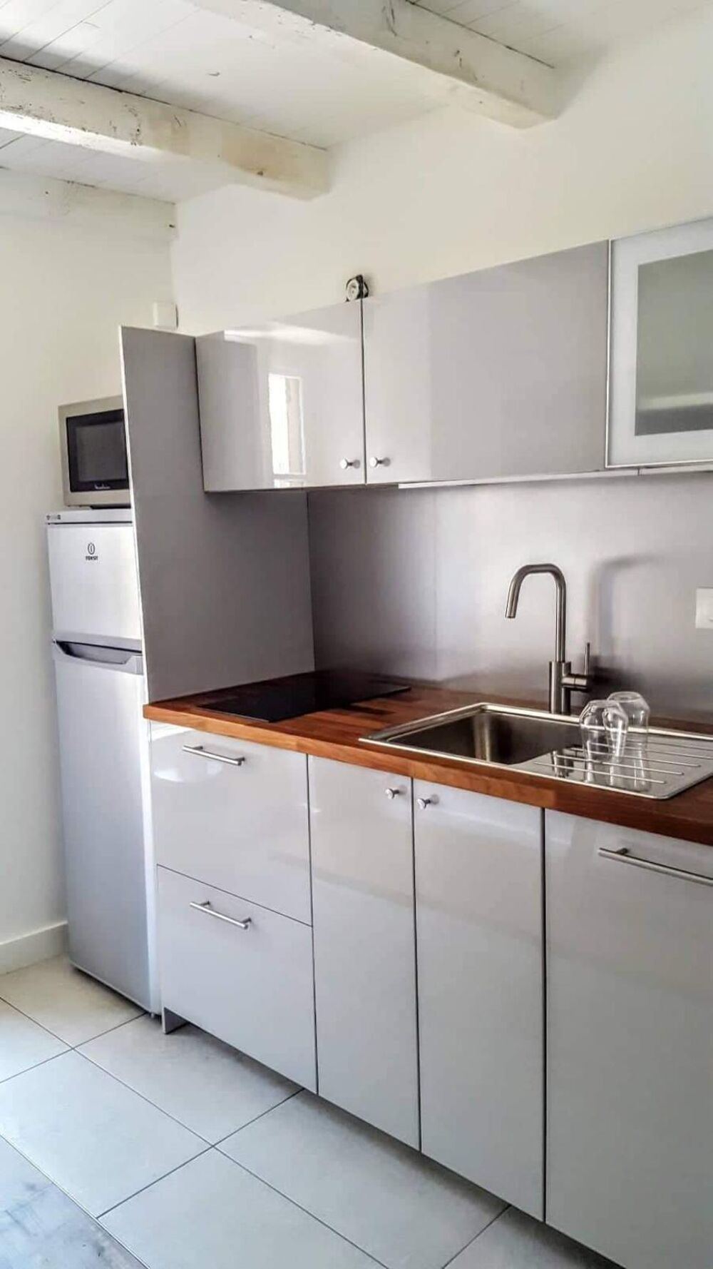 location Maison - 2 pièce(s) - 42 m² Sain-Bel (69210)