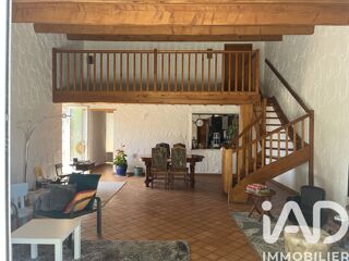  Maison à vendre 6 pièces 195 m²