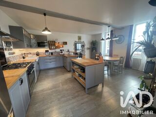  Maison à vendre 10 pièces 248 m²