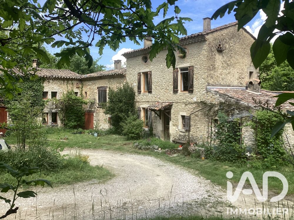 Vente Ferme 9 pièces
