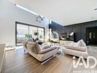  Maison � vendre 5 pi�ces 245 m�